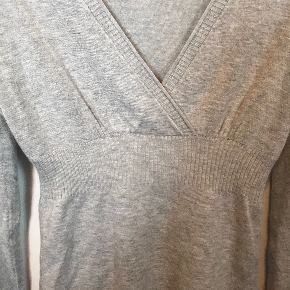 Express sweater - Picture 3 of 3